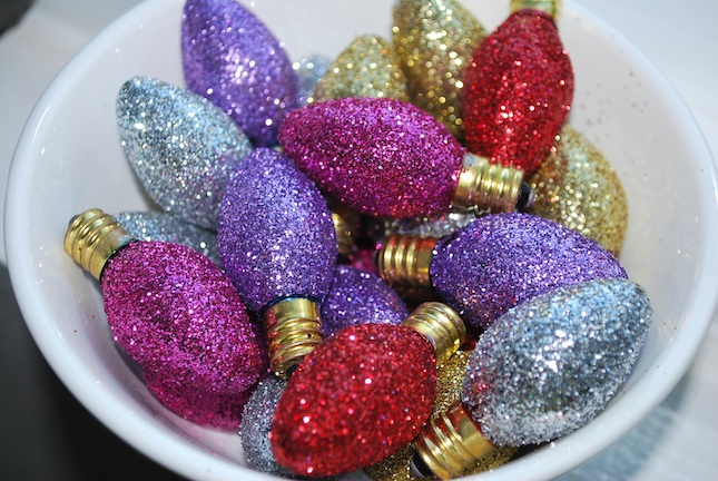 Vintage glitter lightbulbs DIY for Xmas DIY for Xmas