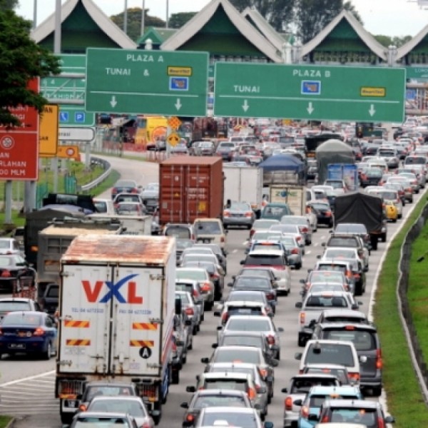 8-driver-problems-that-cause-traffic-jams-in-malaysia 2