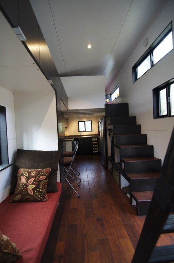 Tiny 221-Square-Foot House10