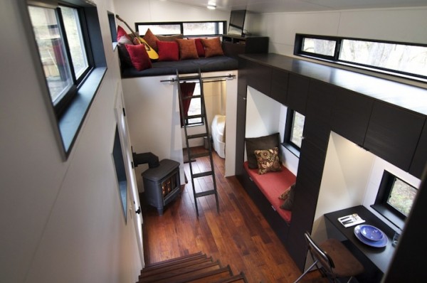 Tiny 221-Square-Foot House8